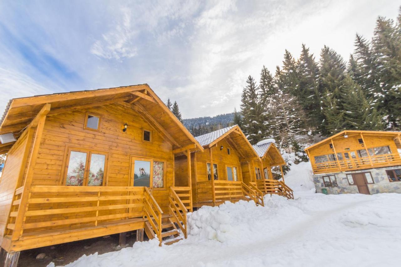 Mountain Cabins เมสเตีย ภายนอก รูปภาพ